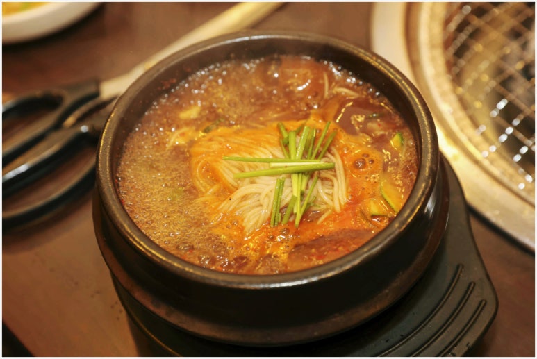 고향숯불고기 이미지
