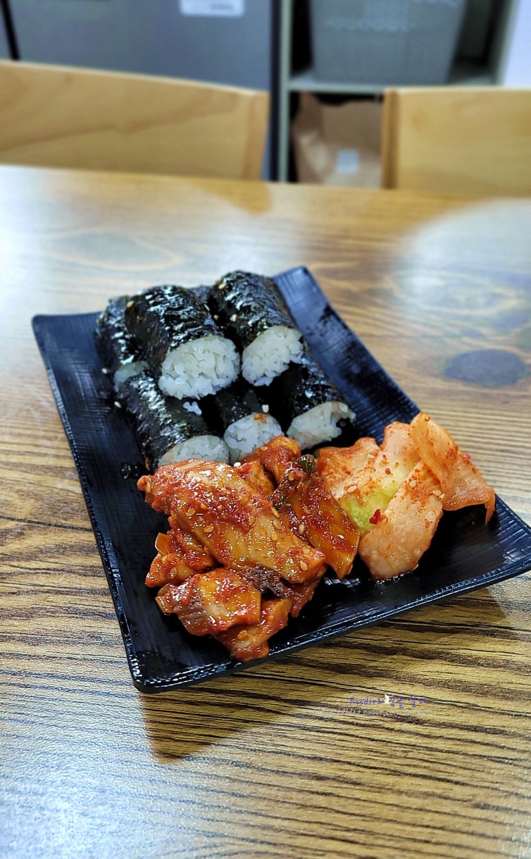 명동손수제비 이미지