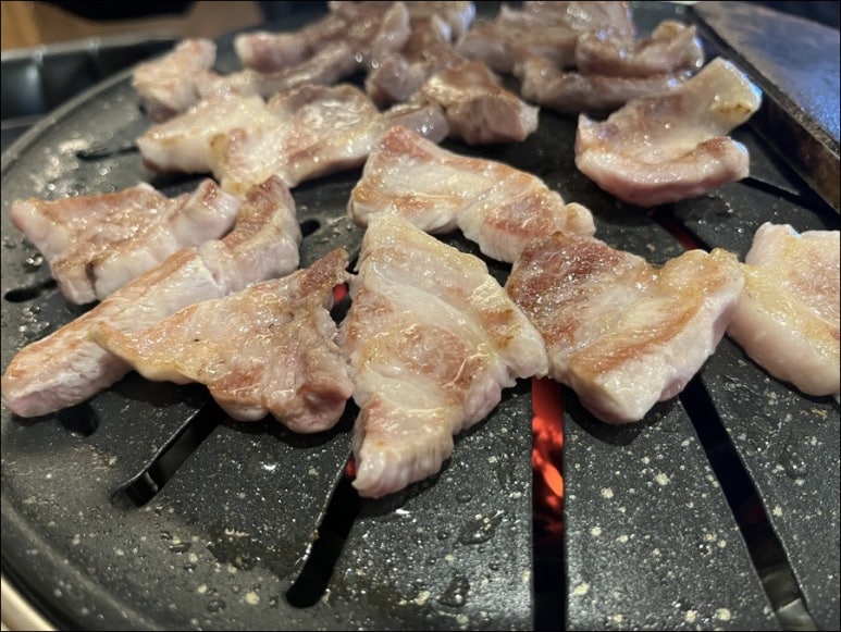 꼬목살 이미지