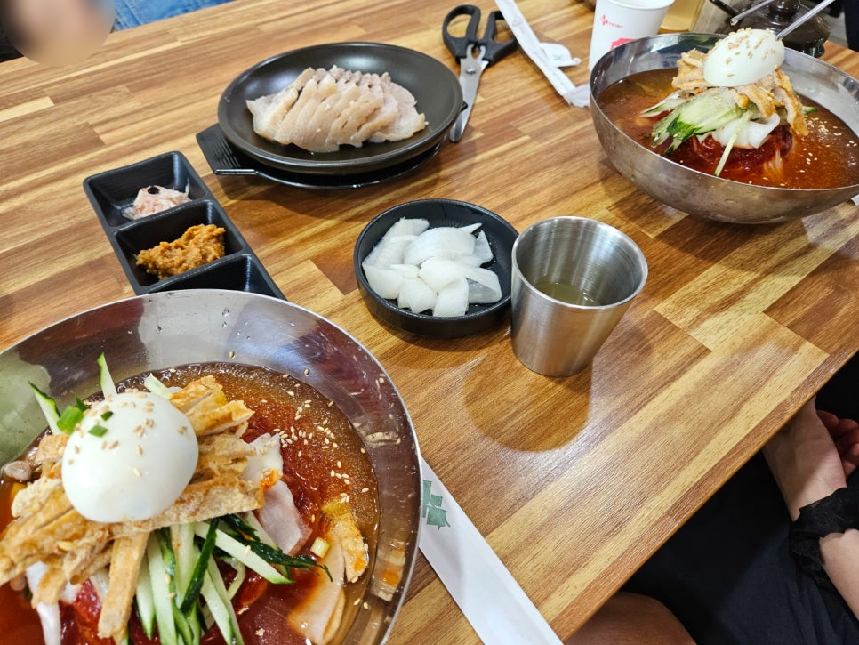 통영밀면돼지국밥 이미지