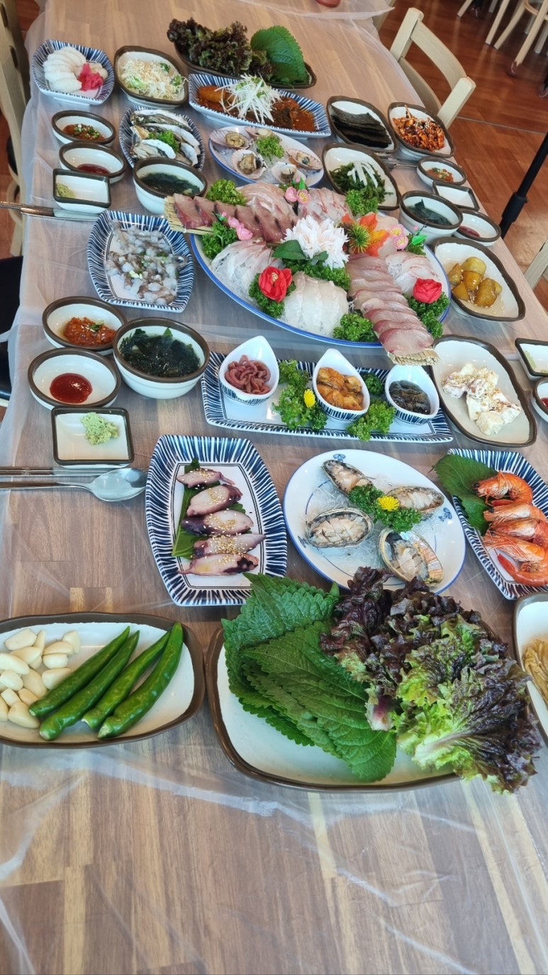 윤희횟집 이미지