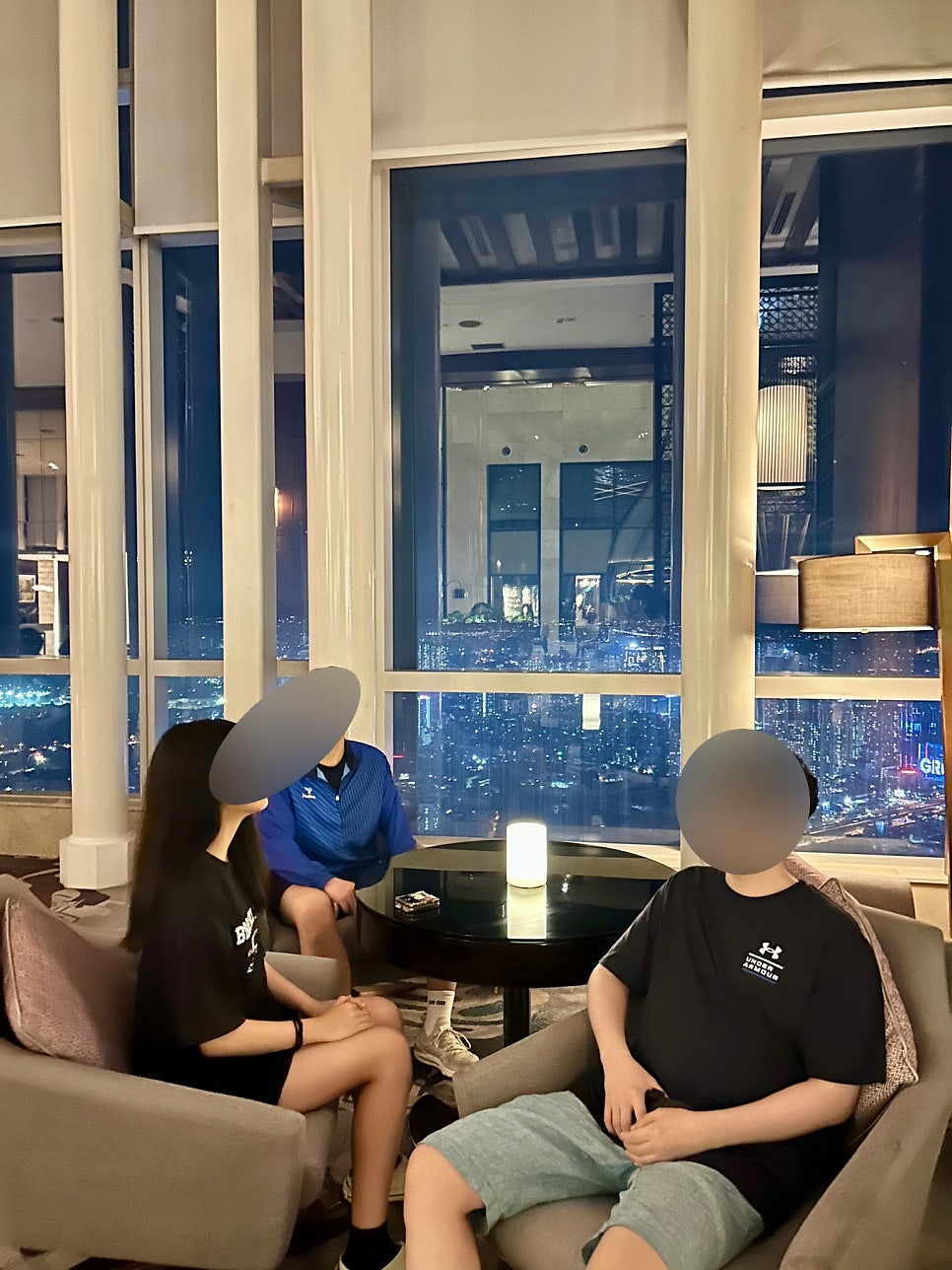 하이브라운지 이미지