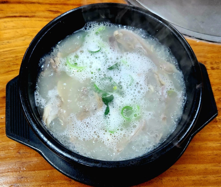 오봉산가마솥돼지국밥 이미지