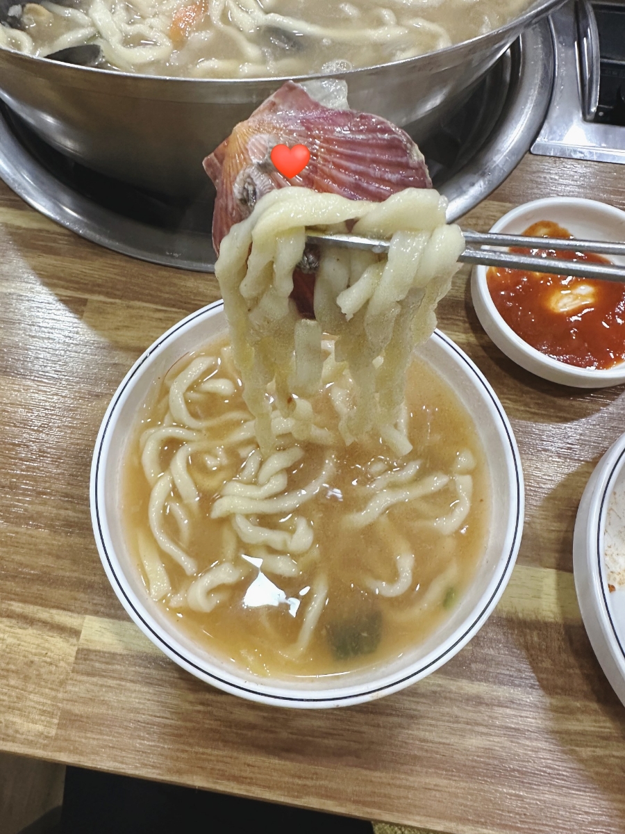 항아리해물칼국수 이미지