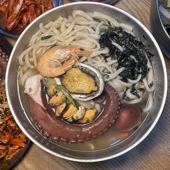 장모님칼국수 이미지