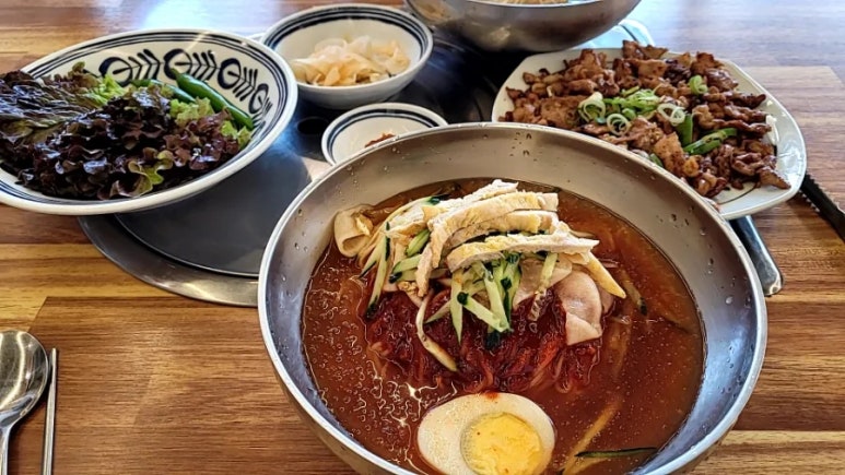 진주밀면 이미지