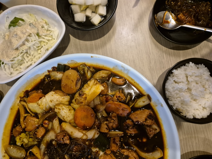 체스터후라이드치킨 이미지