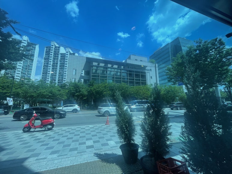 플러스82카페 성동구점 이미지