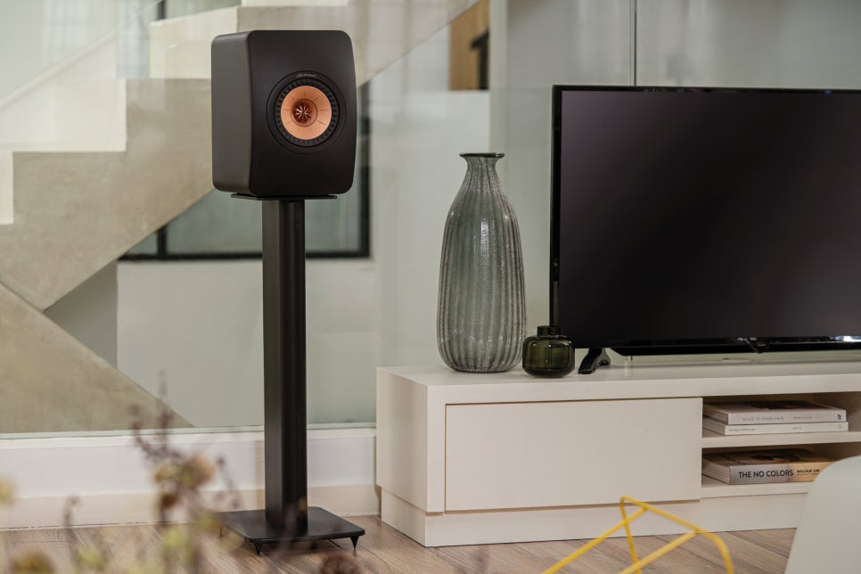 KEF의 최신 스피커와 헤드폰으로 경험하는 최고의 음향 LSX II LT, LS50 Wireless II 스피커 및 Mu 헤드폰 소개 이미지 9