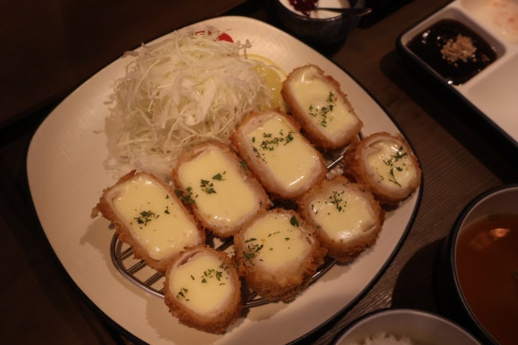 건국카츠 이미지