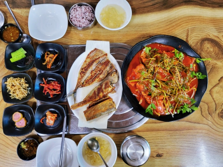 부산아지매생선구이 이미지