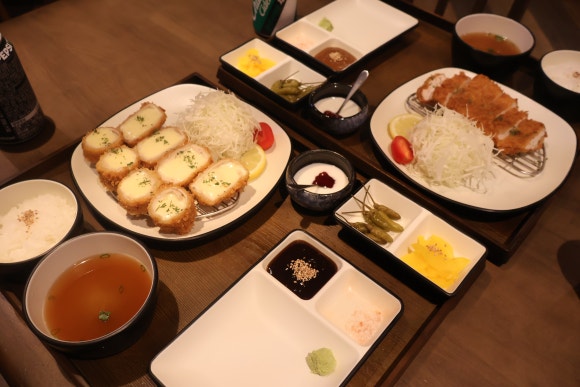 건국카츠 이미지
