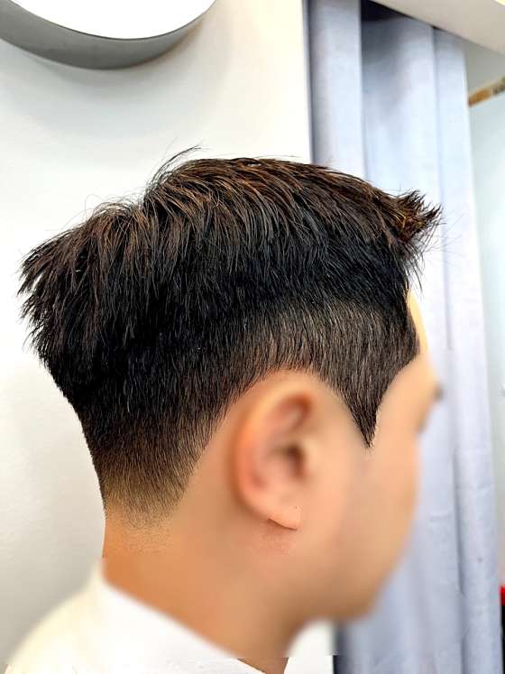 더그레이헤어 이미지