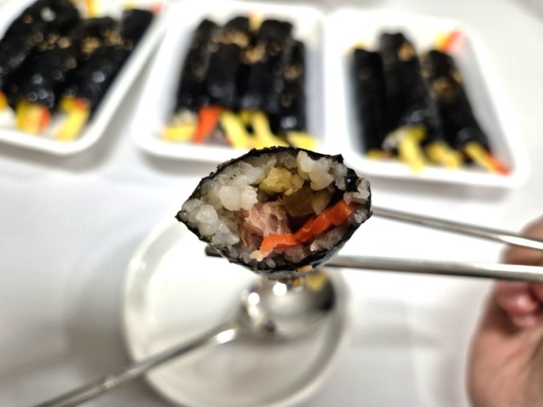 꼼꼬미꼬마김밥 이미지