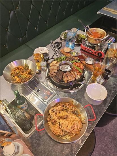 청년고기장수 이미지