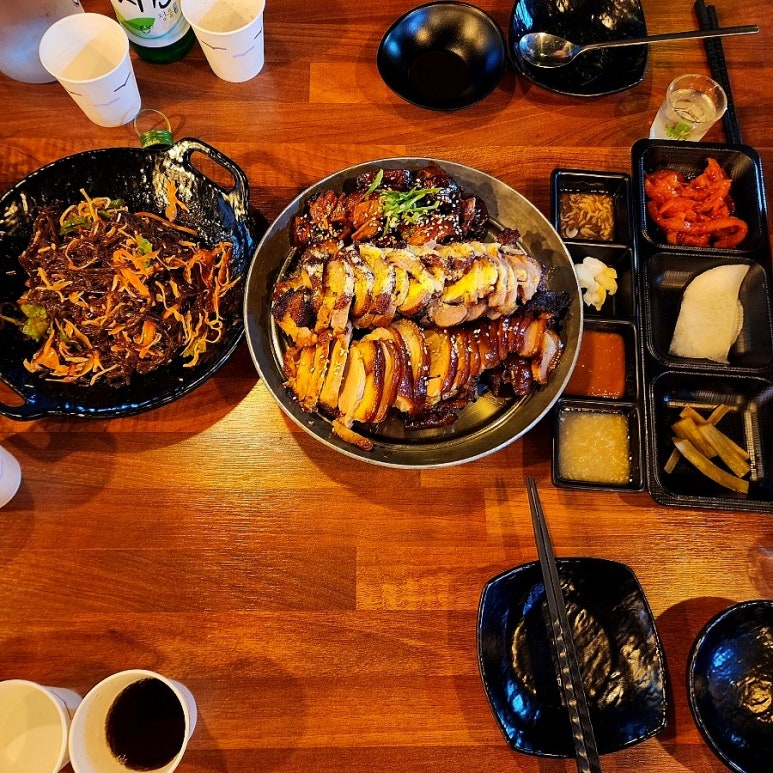 달밤족발동남 이미지