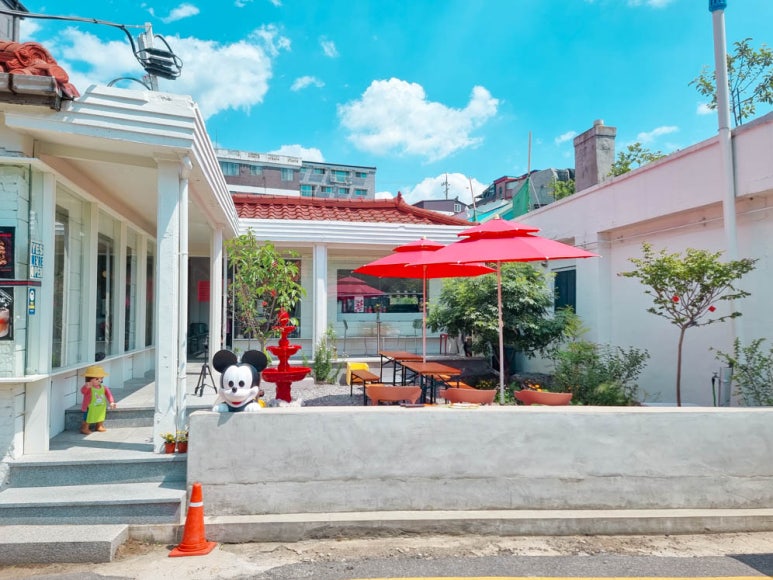 뉴니(NEWNEE) 이미지