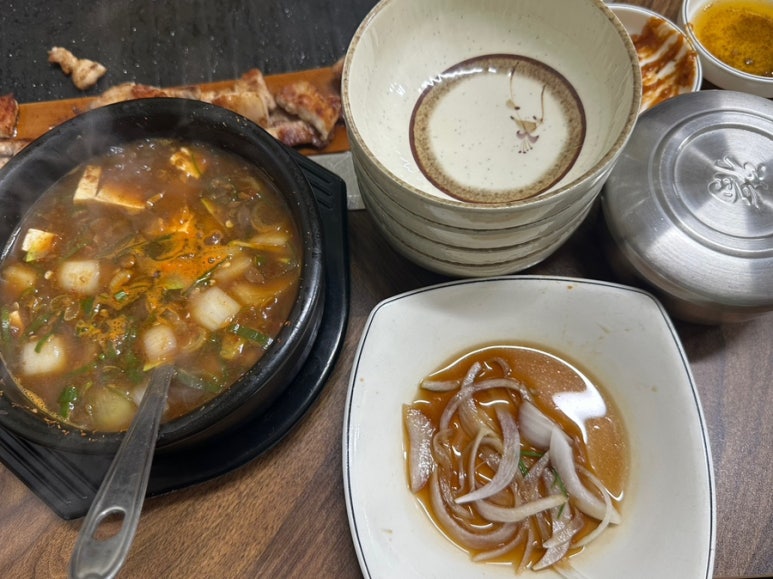 옛골쌈밥 이미지