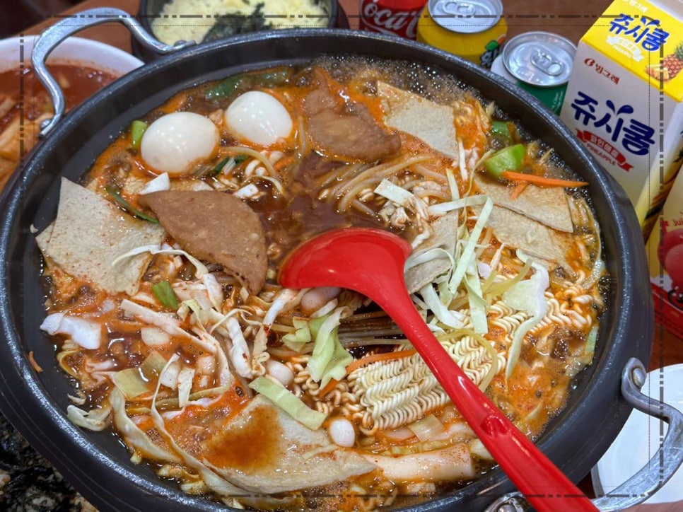 어린시절떡볶이 이미지