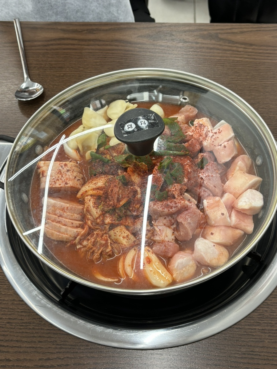 전가네 통돼지볶음 이미지