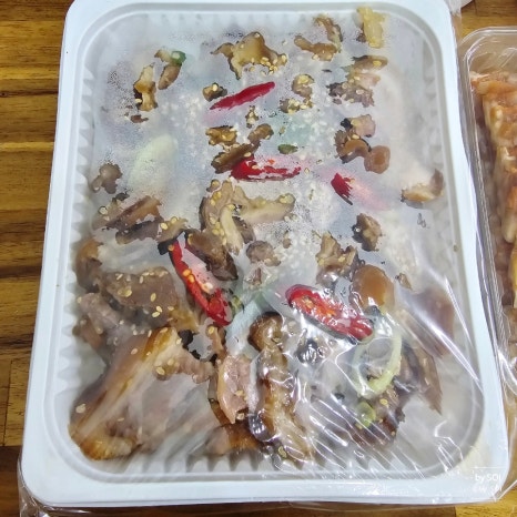 무친족발 이미지