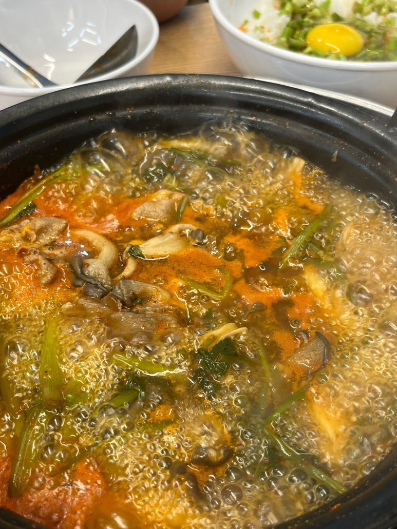 등촌샤브칼국수등촌역점 이미지