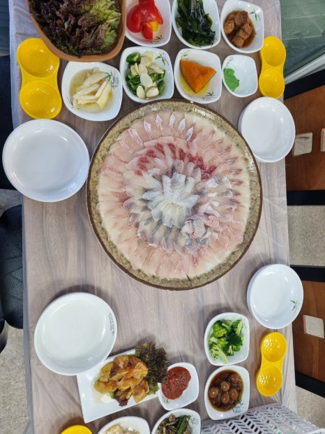 아바이횟집 이미지