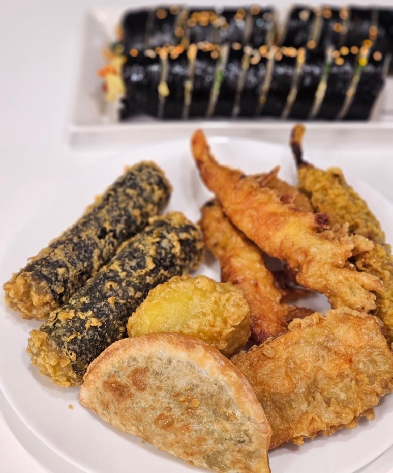 뚱뚱이김밥 이미지