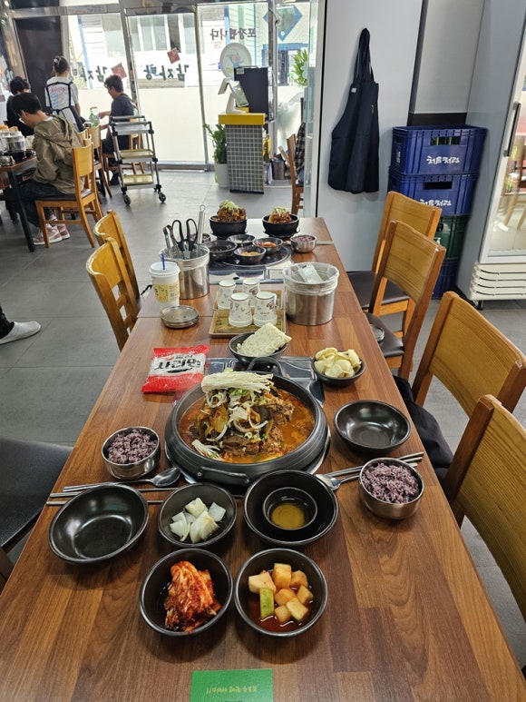 새벽감자탕 당곡역점 이미지
