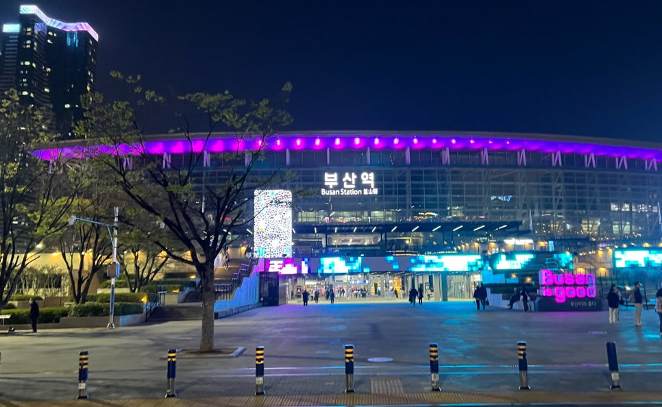 블루러블네일 이미지