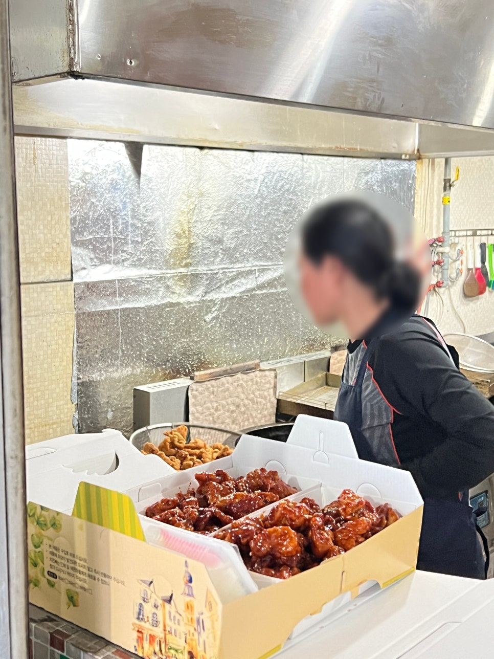 훼미리통닭 이미지