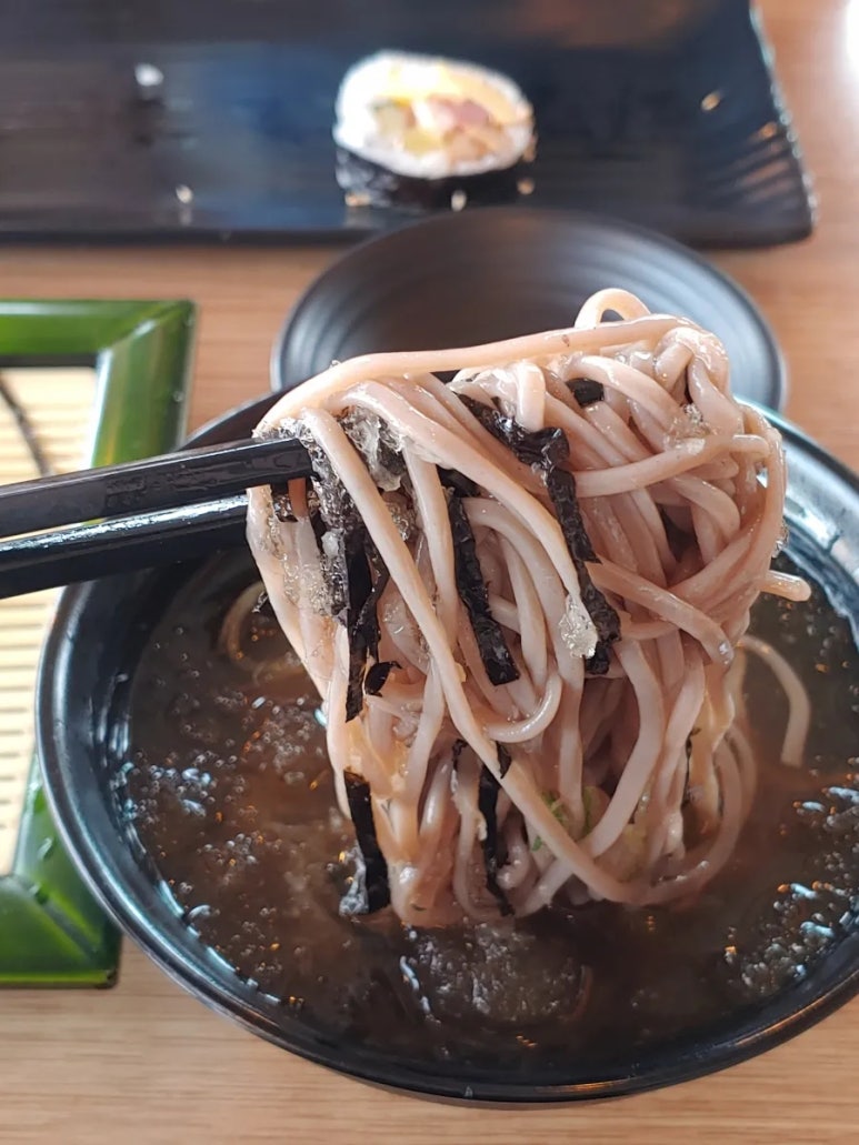황김밥우동 이미지