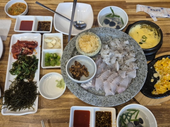 못난이세꼬시회 이미지