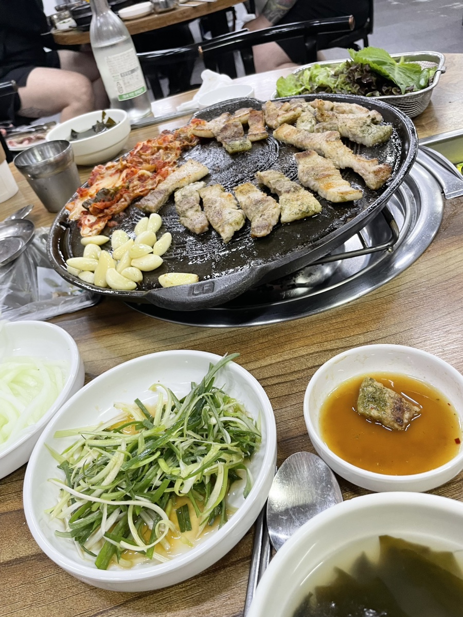 장터삼겹 이미지
