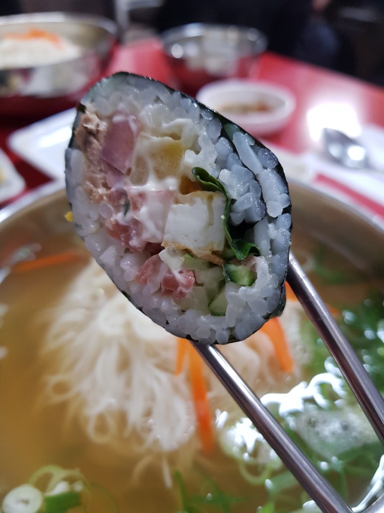 장수멸치국수 이미지