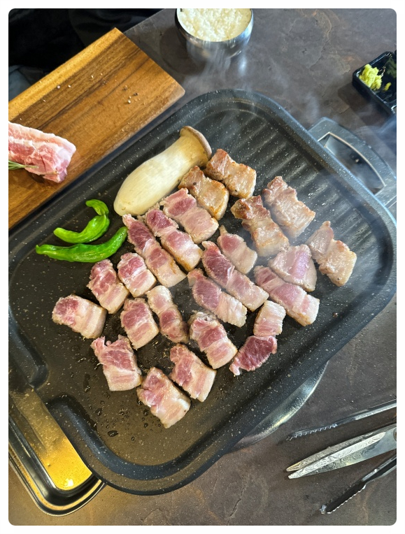 달빛고기 이미지