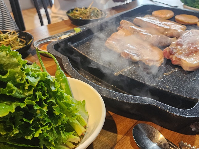 놀마루생삼겹살 이미지