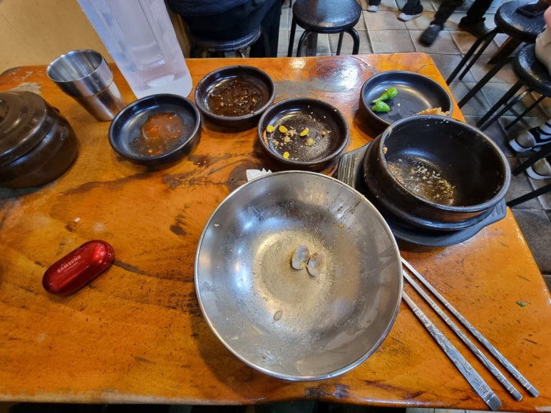뚝배기집 이미지