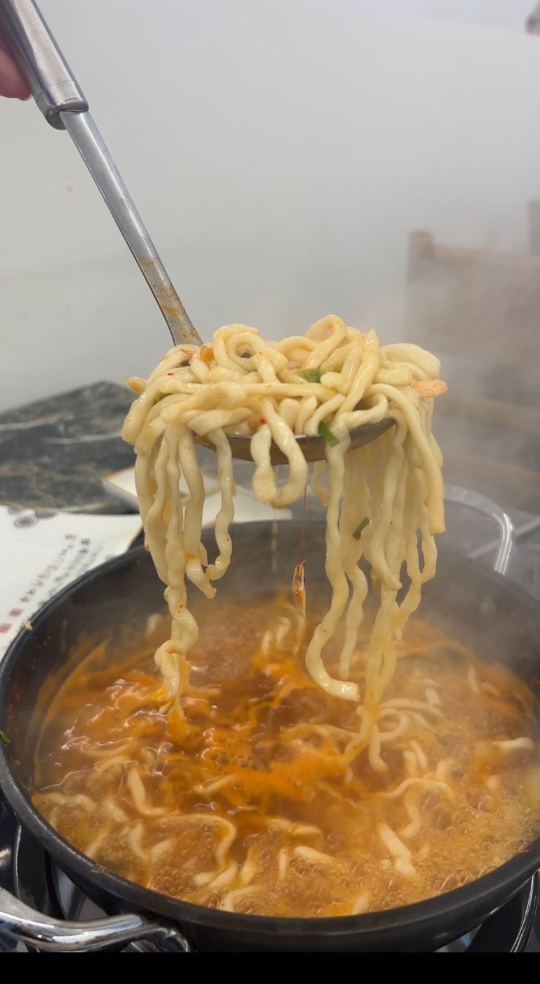 칠곡해물손칼국수 공도점 이미지