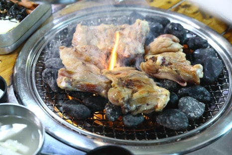 맥반석문어구이 이미지