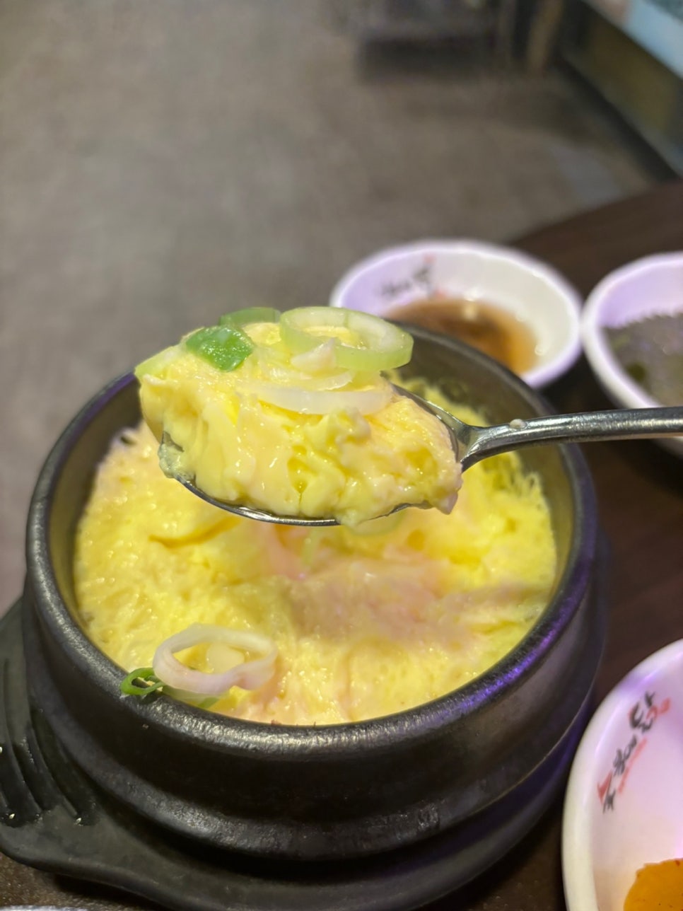 숯불에 닭 웨스턴돔점 이미지