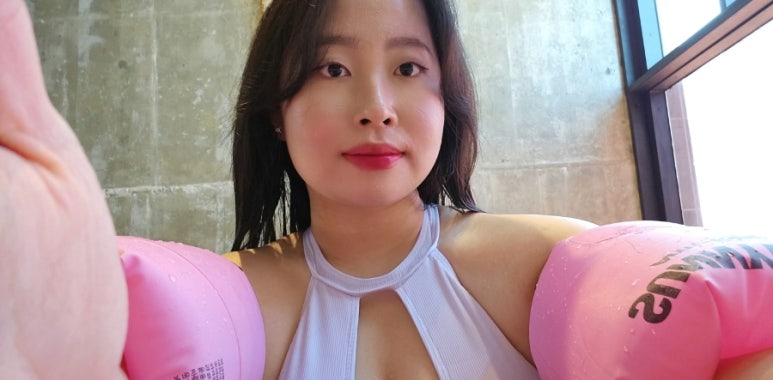 물만난댕댕이 이미지