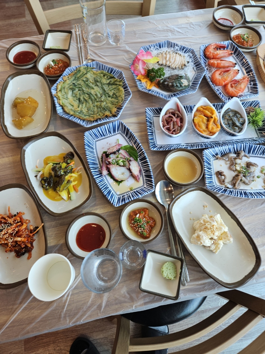 윤희횟집 이미지