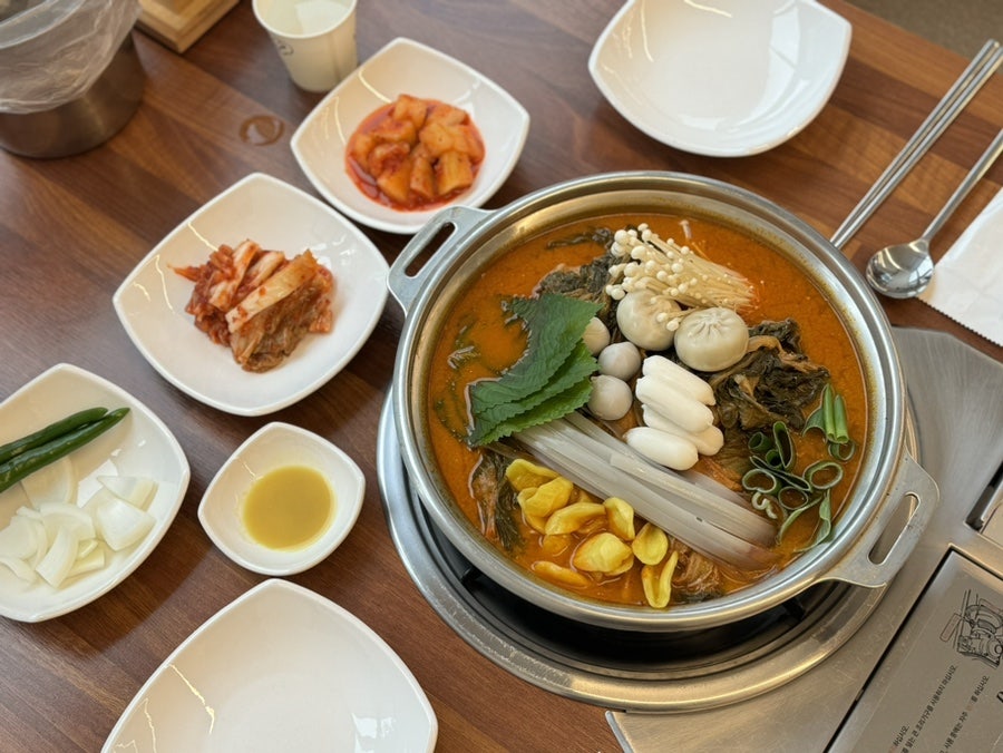 라온감자탕 충무공점 이미지