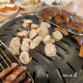 육남2고기집 이미지
