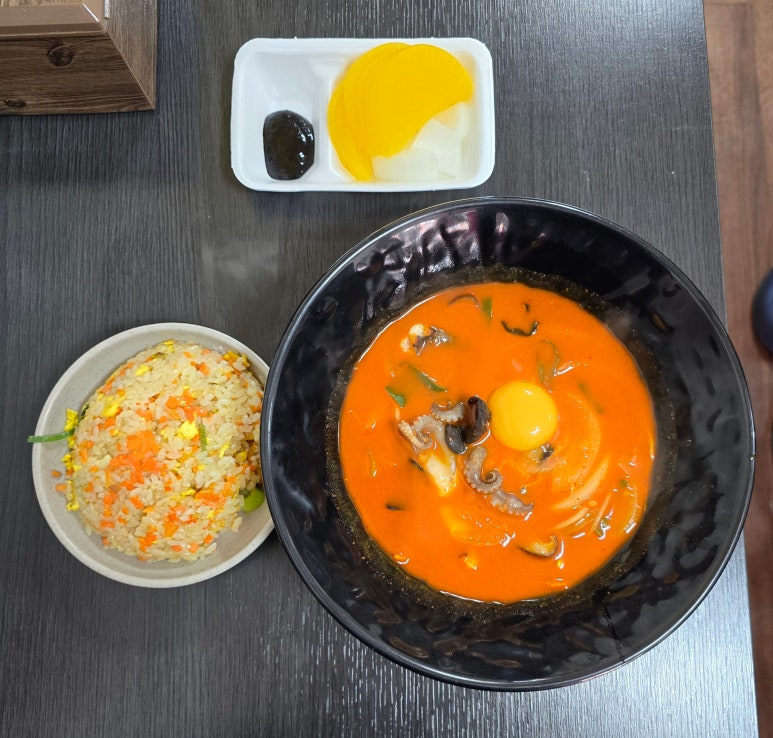 수상한짬뽕 이미지