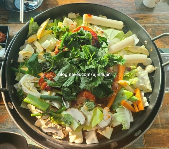 종착역닭갈비 이미지