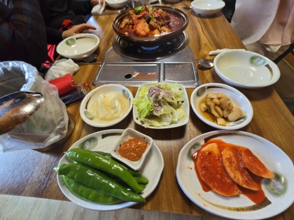 오리랑닭이랑 이미지