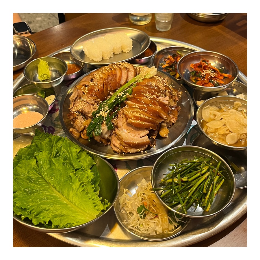 완미족발 이미지