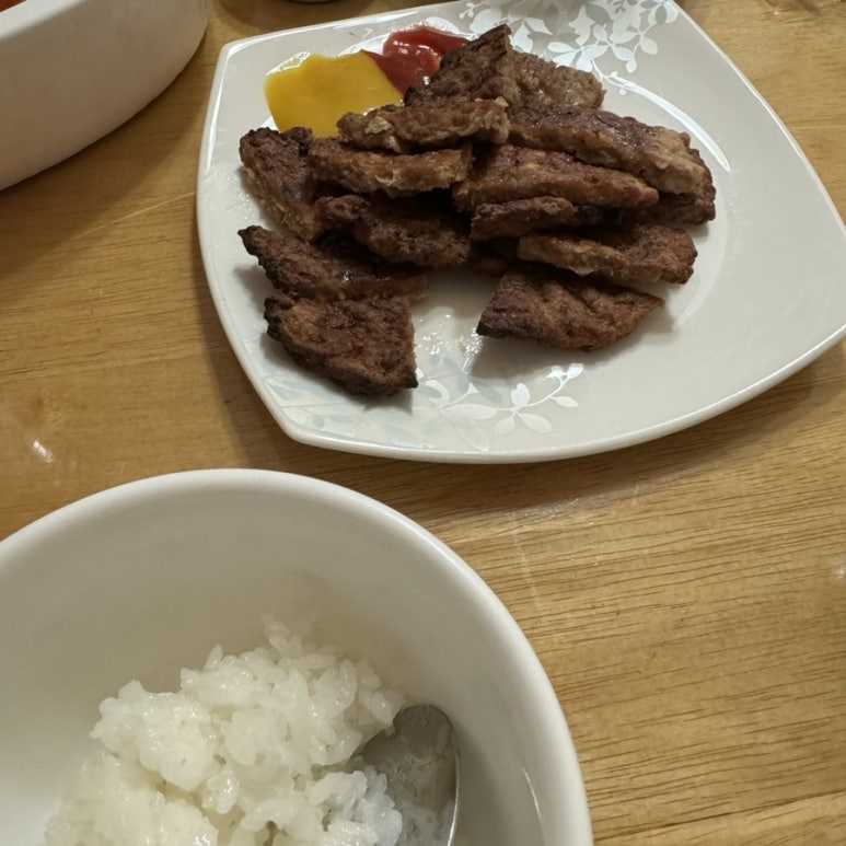 쏘네네일 이미지